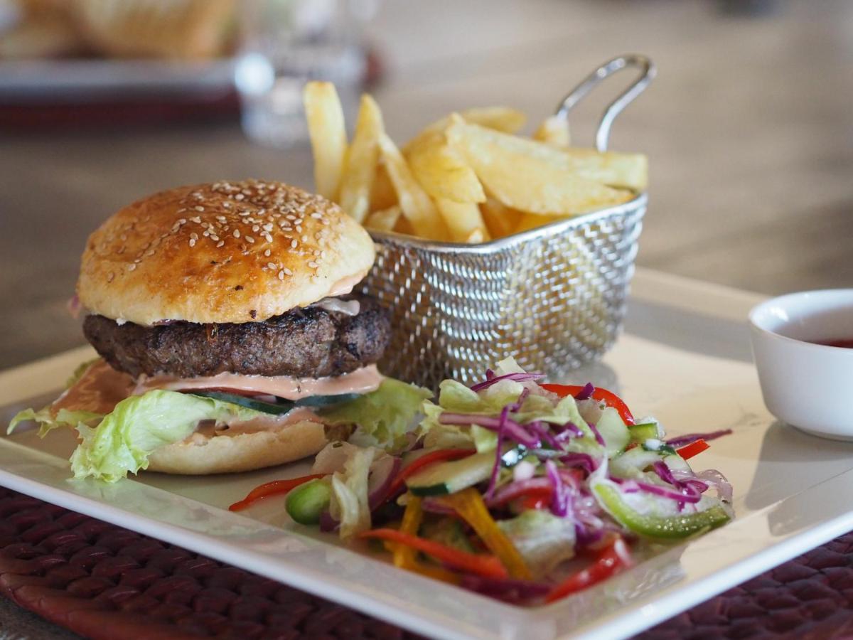 Eleven Pearl Boutique Hotel & Spa Diani Beach Luaran gambar